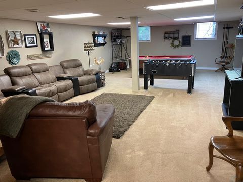 Tiny photo for 601 Lincoln Ave SE Ave, Orange City, IA 51041 (MLS # 829303)