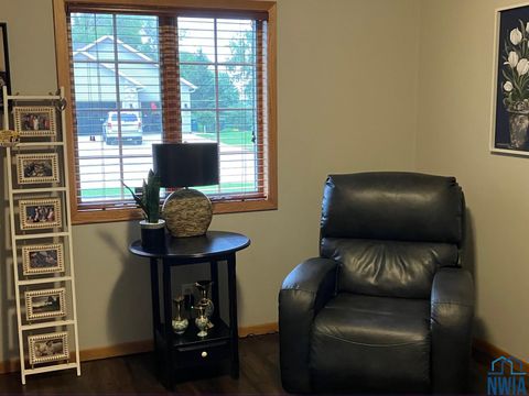 Tiny photo for 601 Lincoln Ave SE Ave, Orange City, IA 51041 (MLS # 829303)