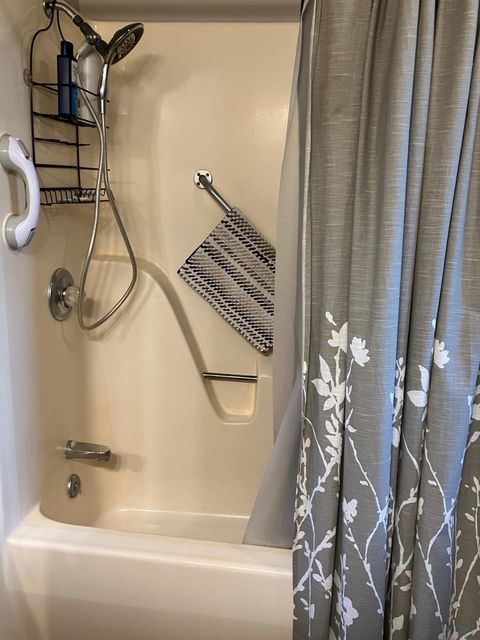 Tiny photo for 601 Lincoln Ave SE Ave, Orange City, IA 51041 (MLS # 829303)