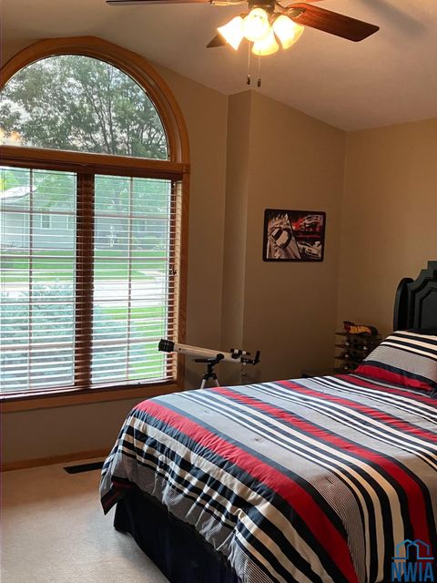 Tiny photo for 601 Lincoln Ave SE Ave, Orange City, IA 51041 (MLS # 829303)