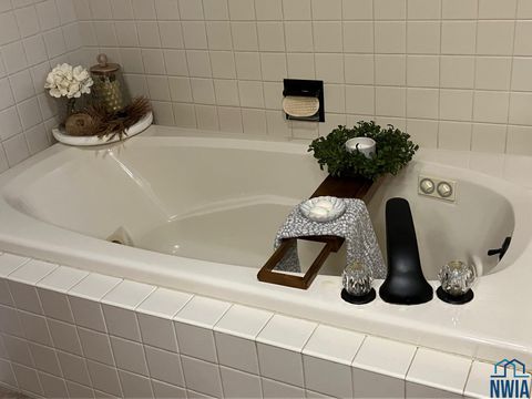 Tiny photo for 601 Lincoln Ave SE Ave, Orange City, IA 51041 (MLS # 829303)