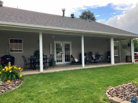 Tiny photo for 601 Lincoln Ave SE Ave, Orange City, IA 51041 (MLS # 829303)