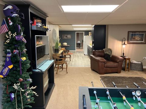 Tiny photo for 601 Lincoln Ave SE Ave, Orange City, IA 51041 (MLS # 829303)