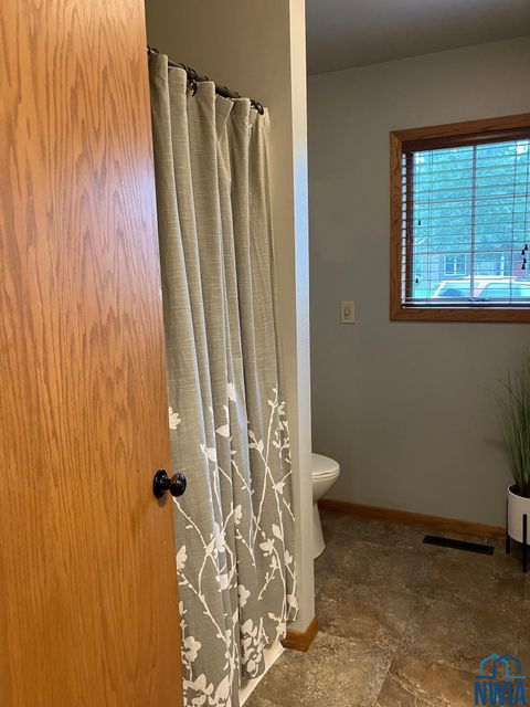 Tiny photo for 601 Lincoln Ave SE Ave, Orange City, IA 51041 (MLS # 829303)