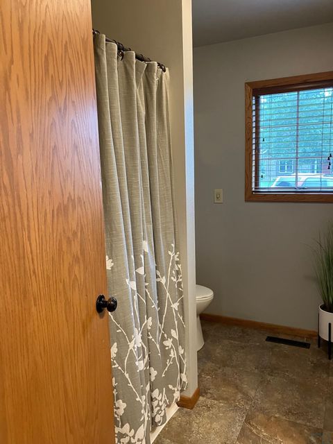 Tiny photo for 601 Lincoln Ave SE Ave, Orange City, IA 51041 (MLS # 829303)