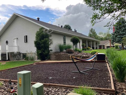 Tiny photo for 601 Lincoln Ave SE Ave, Orange City, IA 51041 (MLS # 829303)