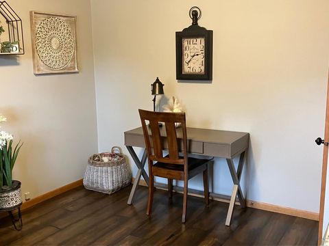 Tiny photo for 601 Lincoln Ave SE Ave, Orange City, IA 51041 (MLS # 829303)