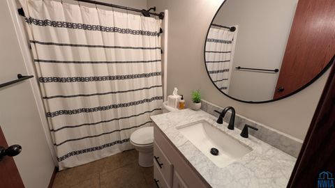 Tiny photo for 927 16th St SE St, Sioux Center, IA 51250 (MLS # 830893)