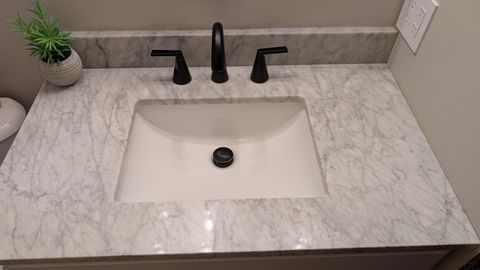 Tiny photo for 927 16th St SE St, Sioux Center, IA 51250 (MLS # 830893)