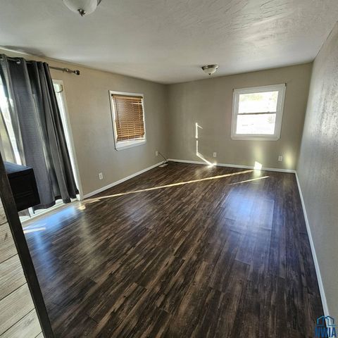 Tiny photo for 518 Washington Ave, Sheldon, IA 51201 (MLS # 828877)