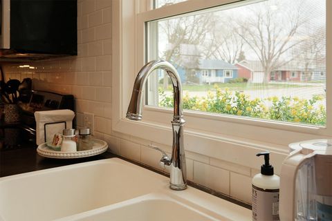 Tiny photo for 522 Delaware Ave NW Ave, Orange City, IA 51041 (MLS # 832490)