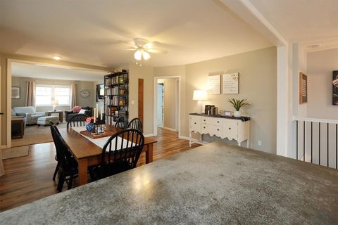 Tiny photo for 522 Delaware Ave NW Ave, Orange City, IA 51041 (MLS # 832490)