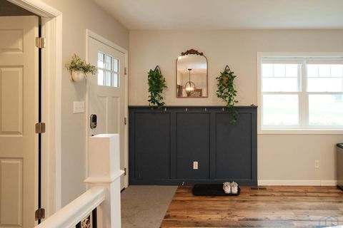 Tiny photo for 522 Delaware Ave NW Ave, Orange City, IA 51041 (MLS # 832490)