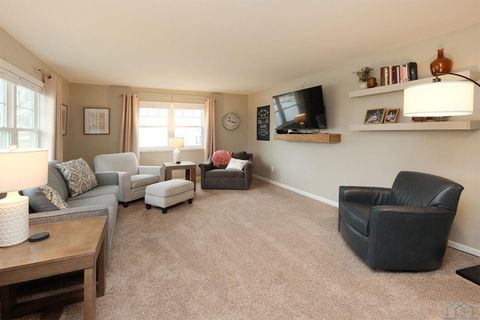 Tiny photo for 522 Delaware Ave NW Ave, Orange City, IA 51041 (MLS # 832490)