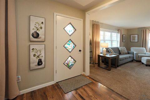 Tiny photo for 522 Delaware Ave NW Ave, Orange City, IA 51041 (MLS # 832490)