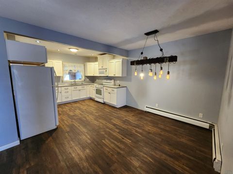 Tiny photo for 610 Park Row, Sheldon, IA 51201 (MLS # 831796)