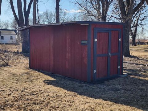 Tiny photo for 610 Park Row, Sheldon, IA 51201 (MLS # 831796)