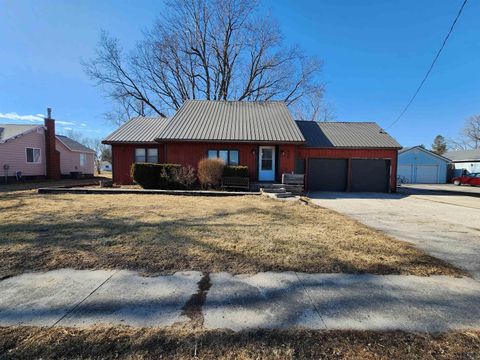 Photo of 610 Park Row, Sheldon, IA 51201 (MLS # 831796)