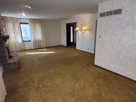 Tiny photo for 620 6th Ave, Sheldon, IA 51201 (MLS # 832089)