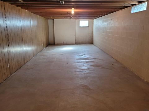 Tiny photo for 620 6th Ave, Sheldon, IA 51201 (MLS # 832089)