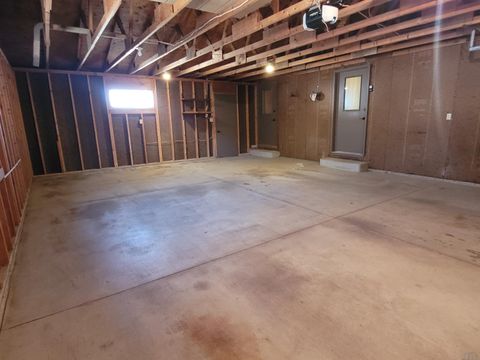 Tiny photo for 620 6th Ave, Sheldon, IA 51201 (MLS # 832089)