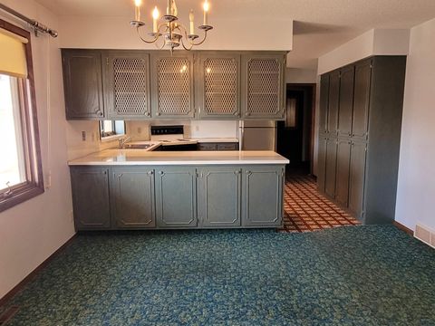 Tiny photo for 620 6th Ave, Sheldon, IA 51201 (MLS # 832089)