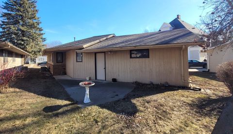 Tiny photo for 620 6th Ave, Sheldon, IA 51201 (MLS # 832089)