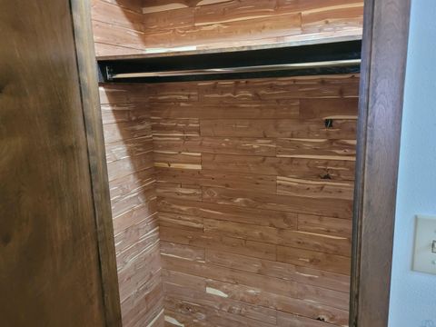 Tiny photo for 620 6th Ave, Sheldon, IA 51201 (MLS # 832089)