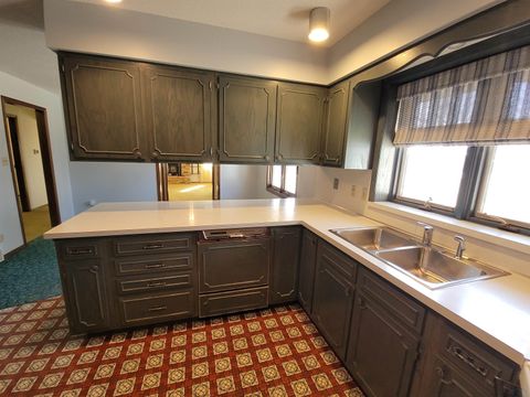 Tiny photo for 620 6th Ave, Sheldon, IA 51201 (MLS # 832089)