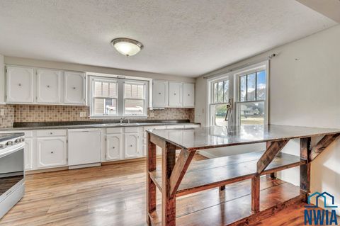 Tiny photo for 607 Albany Avenue NE Ave, Orange City, IA 51041 (MLS # 830747)