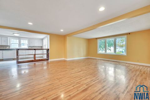 Tiny photo for 607 Albany Avenue NE Ave, Orange City, IA 51041 (MLS # 830747)