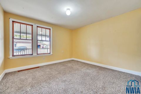 Tiny photo for 607 Albany Avenue NE Ave, Orange City, IA 51041 (MLS # 830747)