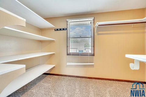 Tiny photo for 607 Albany Avenue NE Ave, Orange City, IA 51041 (MLS # 830747)