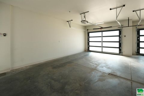 Tiny photo for 1351 13th Ave SE, Unit #308, Sioux Center, IA 51250 (MLS # 828484)