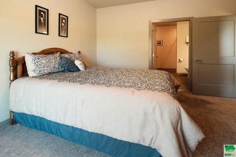 Tiny photo for 1351 13th Ave SE, Unit #308, Sioux Center, IA 51250 (MLS # 828484)