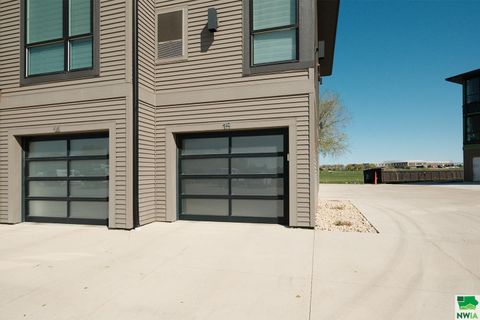 Tiny photo for 1351 13th Ave SE, Unit #308, Sioux Center, IA 51250 (MLS # 828484)