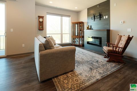 Tiny photo for 1351 13th Ave SE, Unit #308, Sioux Center, IA 51250 (MLS # 828484)