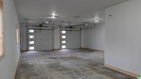 Tiny photo for 1647 7th Ave SE, Sioux Center, IA 51250 (MLS # 828982)