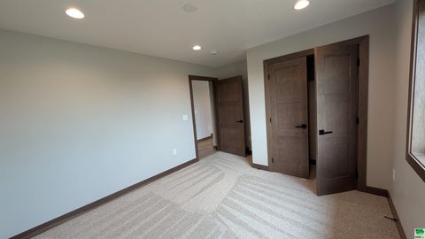 Tiny photo for 1647 7th Ave SE, Sioux Center, IA 51250 (MLS # 828982)