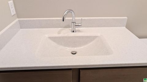 Tiny photo for 1647 7th Ave SE, Sioux Center, IA 51250 (MLS # 828982)