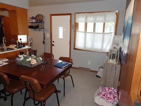 Tiny photo for 716 4th Street, Sheldon, IA 51201 (MLS # 830578)