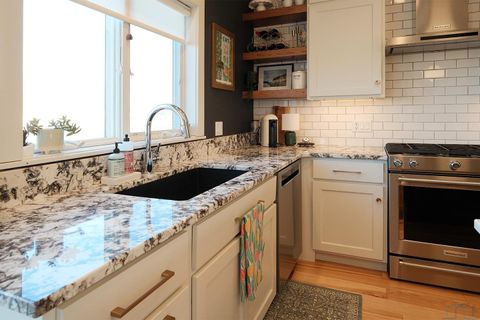 Tiny photo for 402 Martin Drive NE Dr, Orange City, IA 51041 (MLS # 832384)