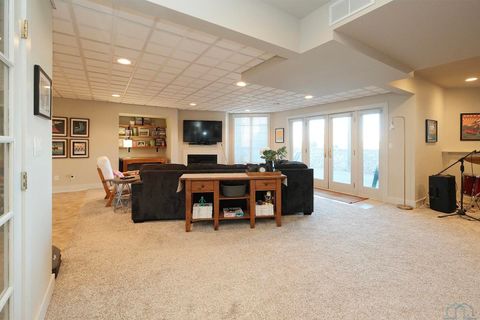 Tiny photo for 402 Martin Drive NE Dr, Orange City, IA 51041 (MLS # 832384)