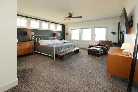 Tiny photo for 402 Martin Drive NE Dr, Orange City, IA 51041 (MLS # 832384)