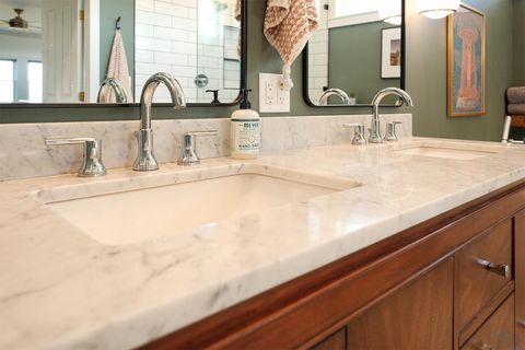 Tiny photo for 402 Martin Drive NE Dr, Orange City, IA 51041 (MLS # 832384)