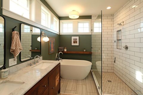 Tiny photo for 402 Martin Drive NE Dr, Orange City, IA 51041 (MLS # 832384)