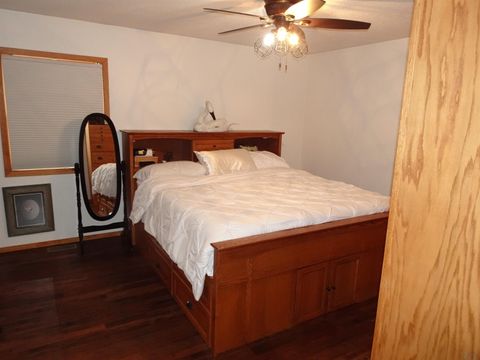 Tiny photo for 1024 7th Street, Sheldon, IA 51201 (MLS # 832100)