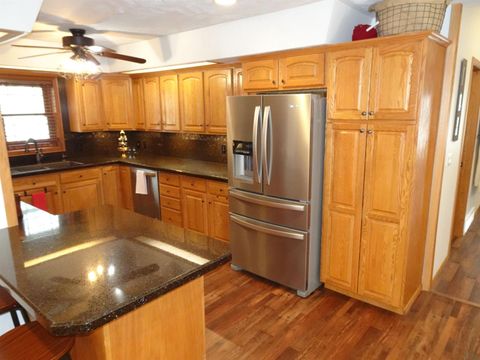 Tiny photo for 1024 7th Street, Sheldon, IA 51201 (MLS # 832100)