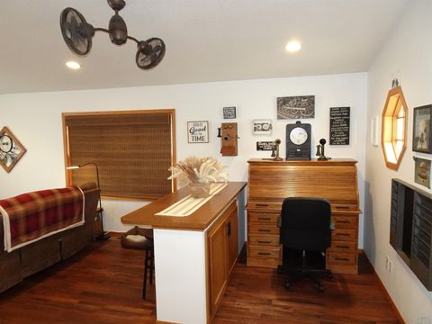 Tiny photo for 1024 7th Street, Sheldon, IA 51201 (MLS # 832100)