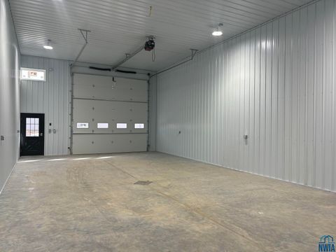 Tiny photo for 2363 2nd Ave NE, Sioux Center, IA 51250 (MLS # 823336)